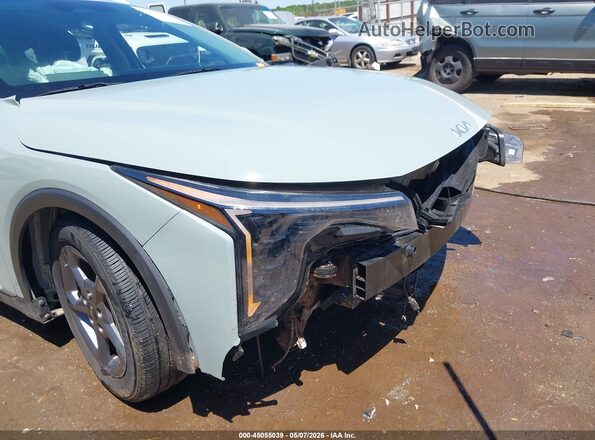 3KPFT4DE0SE095586 2025 KIA K4 Green Вид спереду