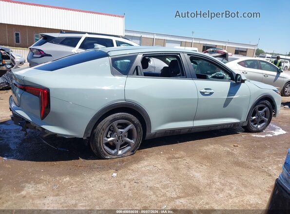 3KPFT4DE0SE095586 2025 KIA K4 Green Вид задньої частини салону