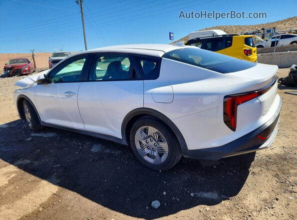 3KPFT4DE1SE200538 2025 KIA K4 White 