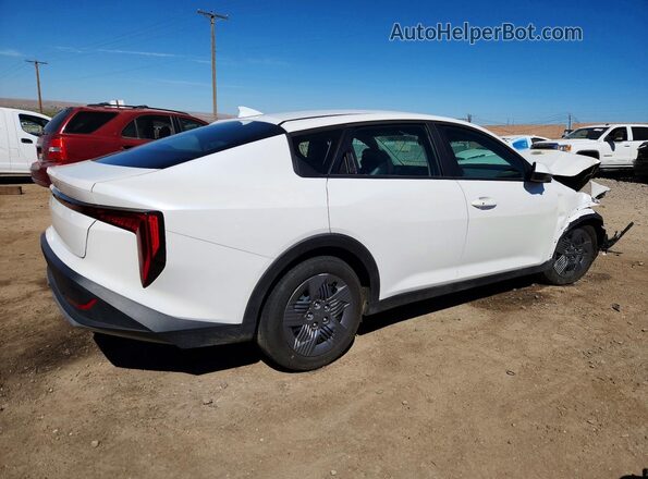 3KPFT4DE1SE200538 2025 KIA K4 White 