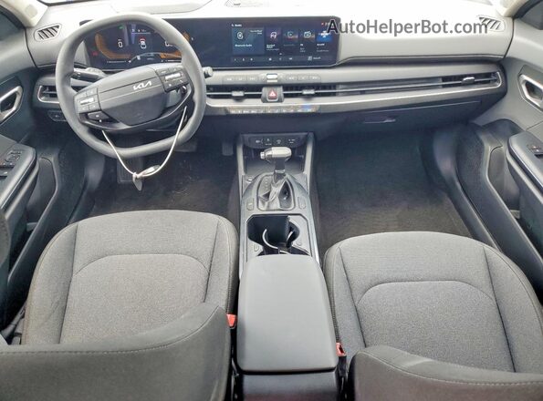 3KPFT4DE2SE064050 2025 KIA K4 Blue წინა პანელის ხედი