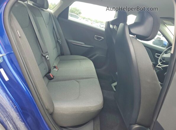 3KPFT4DE2SE064050 2025 KIA K4 Blue უკანა სავარძლების ხედი