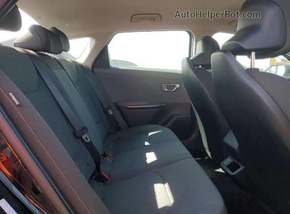 3KPFT4DE3SE194712 2025 KIA K4 Black 