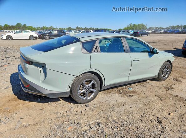 3KPFT4DE6SE103898 2025 KIA K4 Silver Rear right