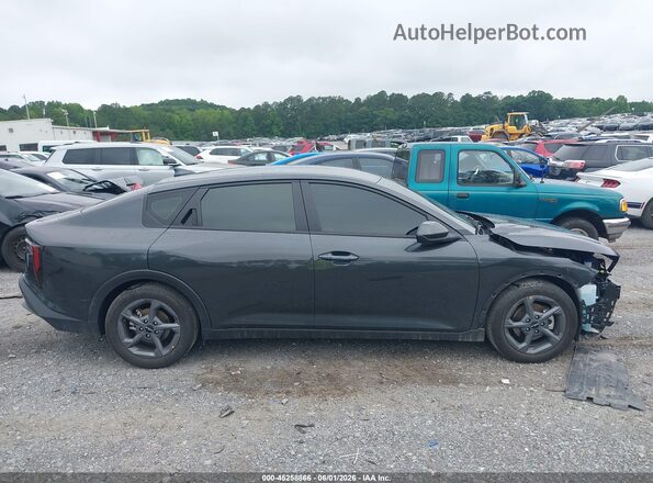 3KPFT4DE6SE167066 2025 KIA K4 Black Вид задньої частини салону