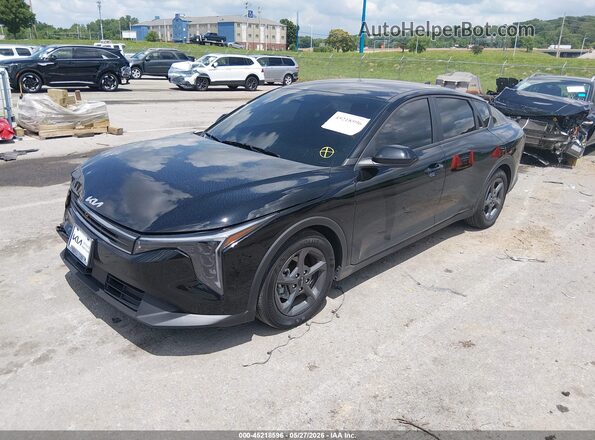 3KPFT4DE6SE236922 2025 KIA K4 Black Przód lewy