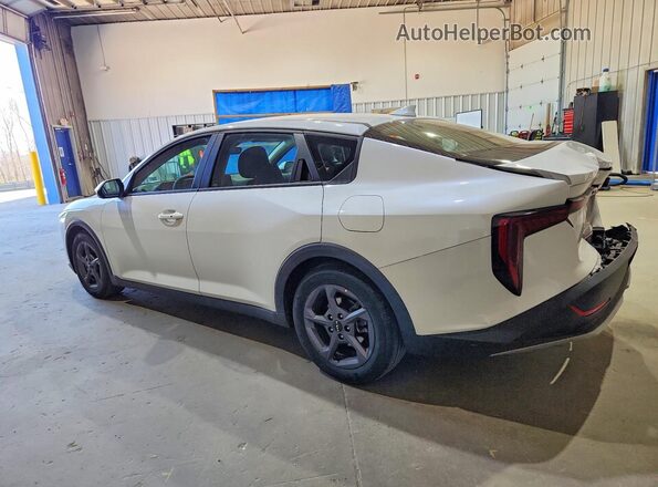 3KPFT4DE7SE066019 2025 KIA K4 Белый Задняя левая четверть