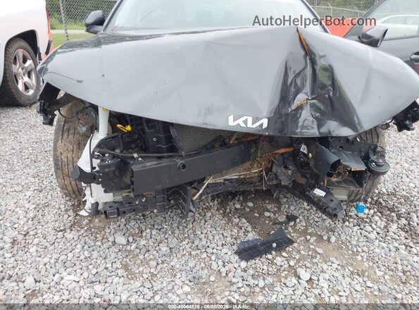 3KPFT4DE7SE083256 2025 KIA K4 Black Вид спереду