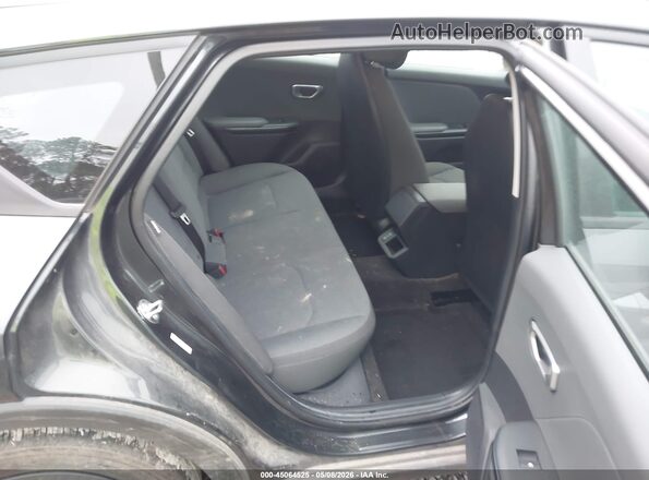 3KPFT4DE7SE083256 2025 KIA K4 Black Вид наклейки з VIN-кодом
