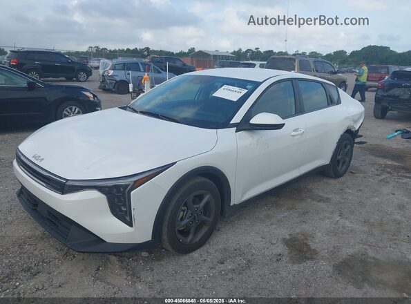 3KPFT4DE8SE119035 2025 KIA K4 White 