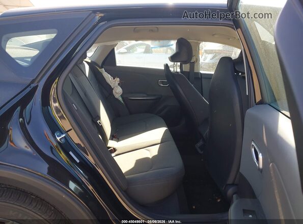 3KPFT4DE9SE024323 2025 KIA K4 Black 