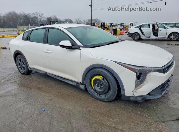 3KPFT4DE9SE136460 2025 KIA K4 White 
