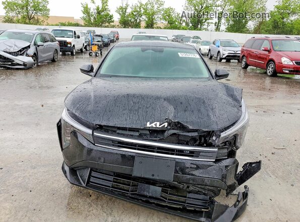 3KPFT4DEXSE236650 2025 KIA K4 Black Դիմացի տեսք