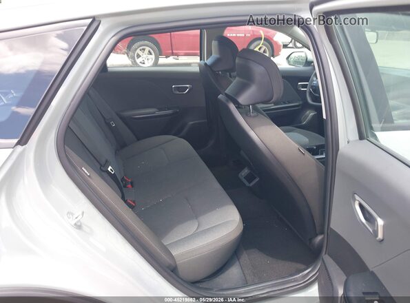 3KPFT4DEXSE250399 2025 KIA K4 Silver 