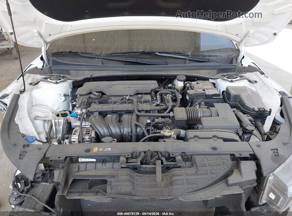 3KPFU4DE0SE025342 2025 KIA K4 White Rear view