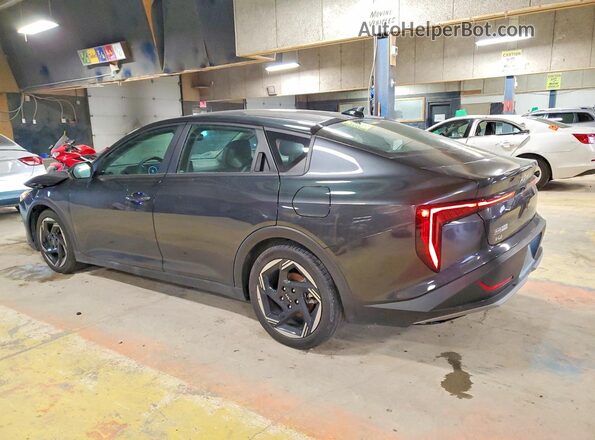 3KPFU4DE2SE023639 2025 KIA K4 Gray Rear left