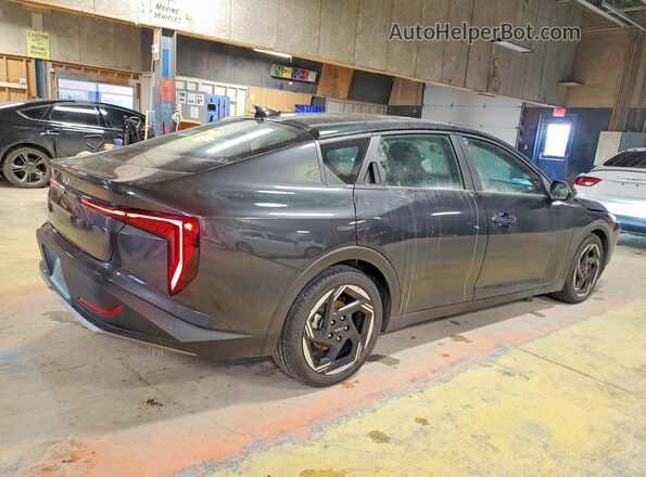 3KPFU4DE2SE023639 2025 KIA K4 Gray Rear right