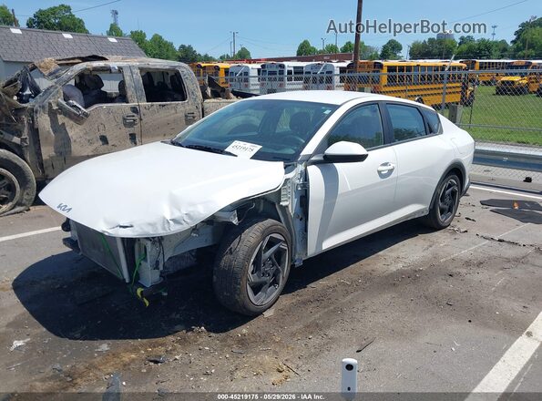 3KPFU4DE5SE006480 2025 KIA K4 White Передня ліва чверть