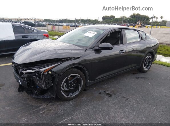 3KPFU4DE7SE084307 2025 KIA K4 Серый Передняя левая четверть