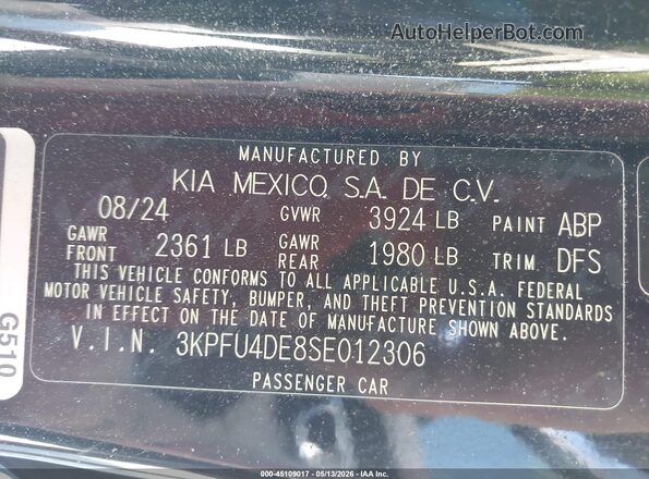3KPFU4DE8SE012306 2025 KIA K4 Black Widok komory silnika