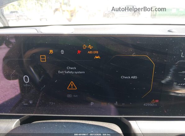 3KPFU4DE8SE012306 2025 KIA K4 Black Widok tylnych siedzeń