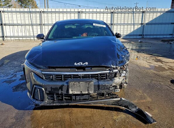 3KPFW4DC3SE068761 2025 KIA K4 Черный Вид спереди