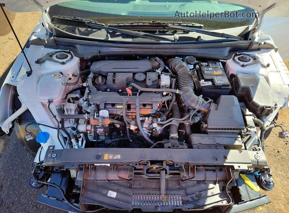 3KPFW4DC3SE251688 2025 KIA K4 White 