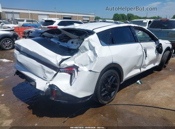 3KPFW4DC6SE066700 2025 KIA K4 White Հետևի աջ
