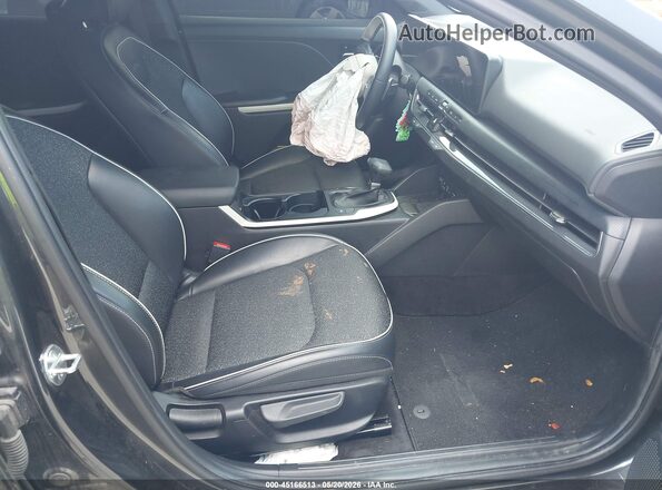 3KPFW4DE6SE037831 2025 KIA K4 Black 