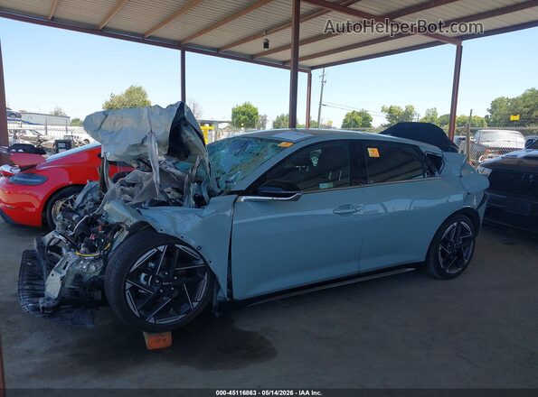 3KPFW4DE6SE099214 2025 KIA K4 Blue Vista interior trasera