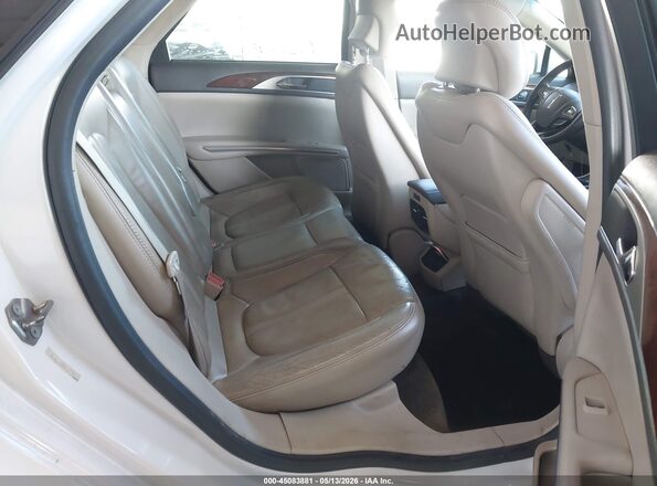 3LN6L2LU6GR627710 2016 LINCOLN MKZ HYBRID White VIN კოდის სტიკერის ხედი