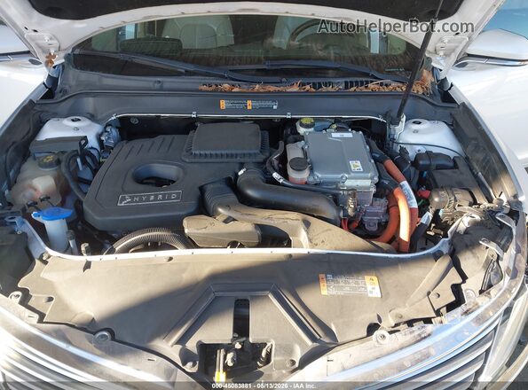 3LN6L2LU6GR627710 2016 LINCOLN MKZ HYBRID White უკანა ხედი
