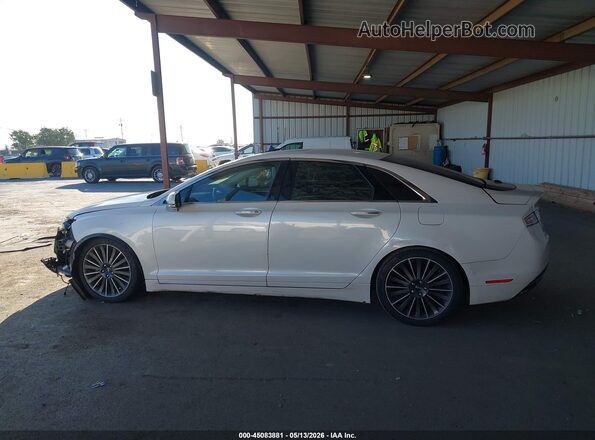3LN6L2LU6GR627710 2016 LINCOLN MKZ HYBRID White 