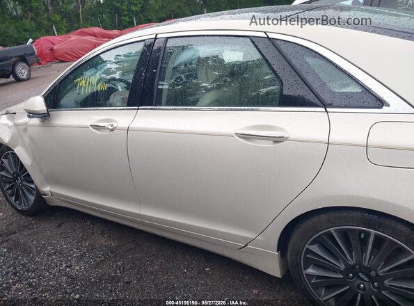 3LN6L2LUXGR623529 2016 LINCOLN MKZ HYBRID Cream Widok wnętrza 360 stopni