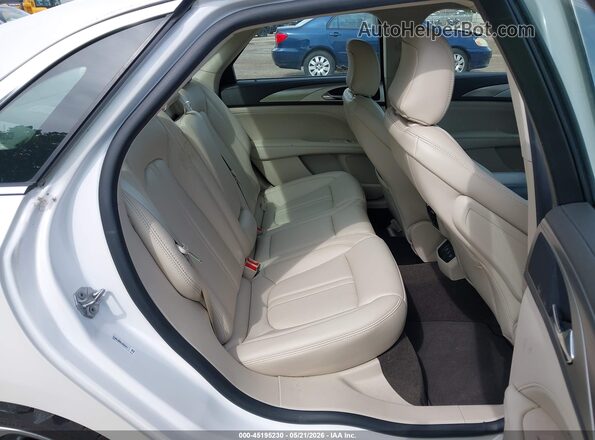 3LN6L5B98LR620461 2020 LINCOLN MKZ Белый 