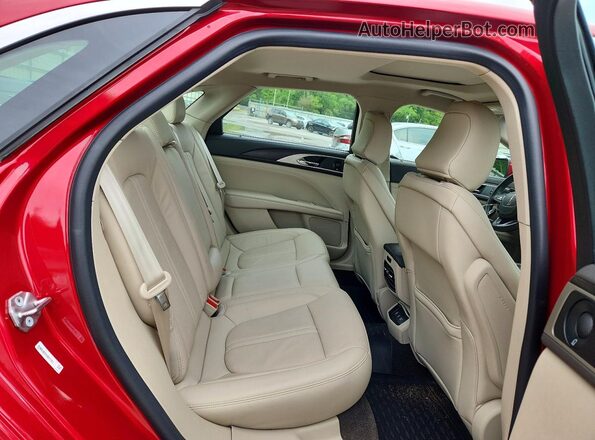 3LN6L5E97LR611181 2020 LINCOLN MKZ Red Вид задніх сидінь