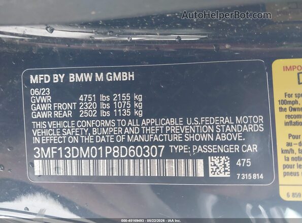 3MF13DM01P8D60307 2023 BMW M2 Black ძრავის განყოფილების ხედი