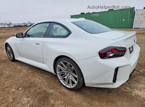 3MF23DM03T8F89229 2026 BMW M2 White Հետևի ձախ