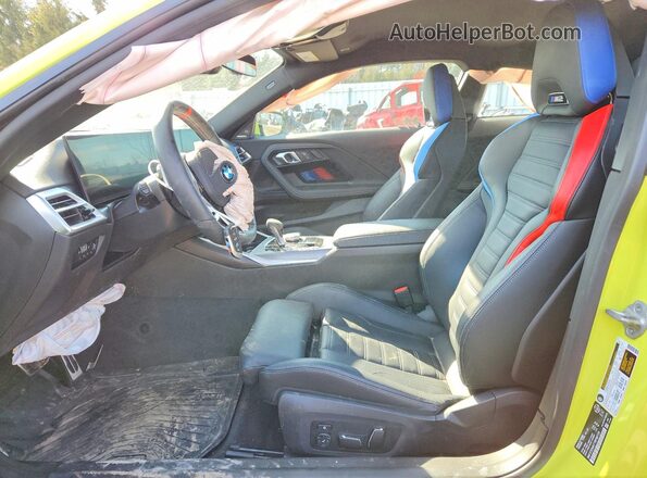 3MF23DM07T8F98726 2026 BMW M2 Green Սալոնի դիմացի տեսք