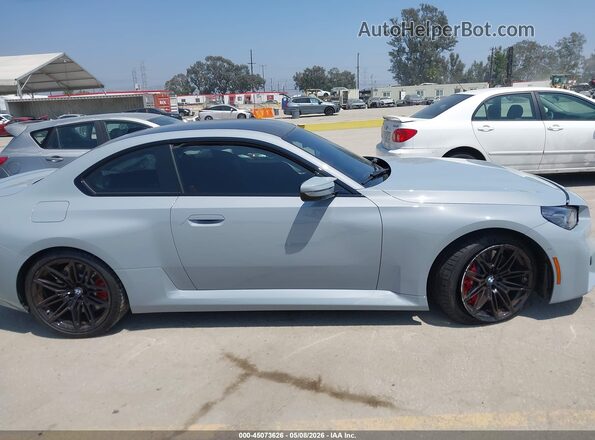 3MF23DM0XS8E90390 2025 BMW M2 Gray Widok wnętrza z tyłu
