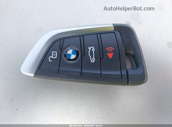 3MF23DM0XS8E90390 2025 BMW M2 Gray Widok deski rozdzielczej