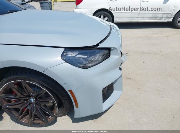 3MF23DM0XS8E90390 2025 BMW M2 Gray Widok z przodu