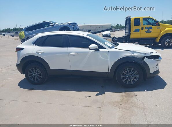 3MVDMBAM0SM750984 2025 MAZDA CX-30 White Սալոնի հետևի տեսք