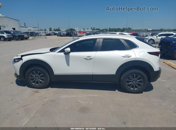 3MVDMBAM0SM750984 2025 MAZDA CX-30 White Սալոնի 360 աստիճան տեսք