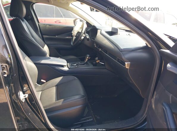 3MVDMBBL5MM203783 2021 MAZDA CX-30 Черный Вид салона спереди