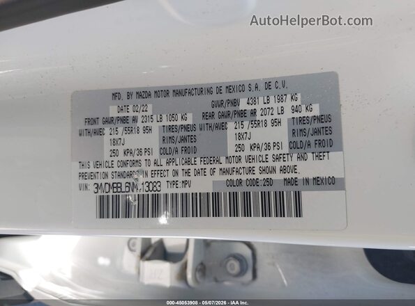 3MVDMBBL6NM413083 2022 MAZDA CX-30 White Vista del compartimento del motor