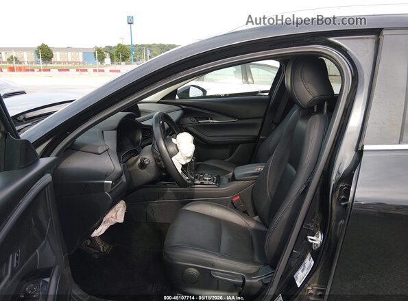 3MVDMBBM0RM645693 2024 MAZDA CX-30 Black Widok wnętrza z przodu