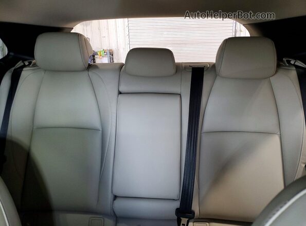 3MVDMBCM0RM671015 2024 MAZDA CX-30 Gray Widok tylnych siedzeń