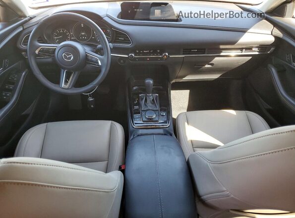 3MVDMBCM6SM772792 2025 MAZDA CX-30 Red Vista del salpicadero