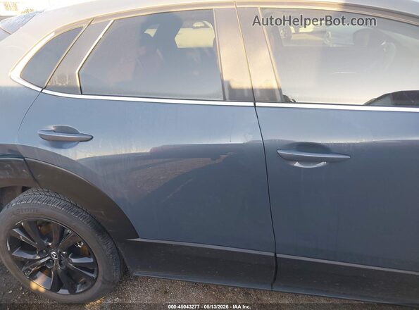 3MVDMBCM8SM837058 2025 MAZDA CX-30 Серый Вид задней части салона
